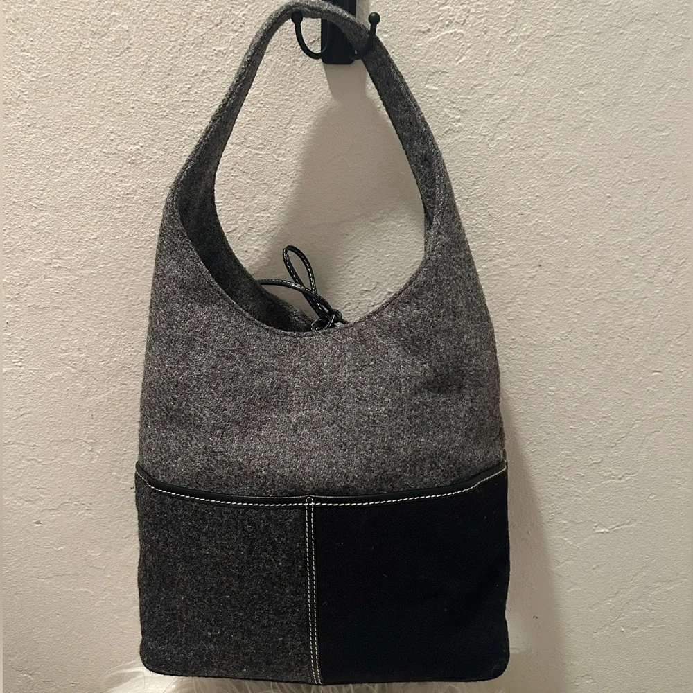 Kate Spade Gray and Black Hobo Bag Excellent Condition With COA